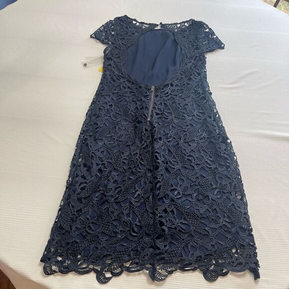 Alice + Olivia Clover Lace Back Cutout Dress 8 Navy Blue Mini Cocktail Party NEW - Picture 8 of 11